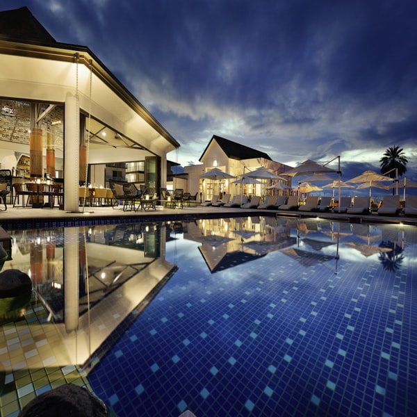 Pool & Recreation